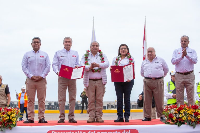 Presentan perfil viable del megaproyecto que transformará el Terminal Portuario de Ilo