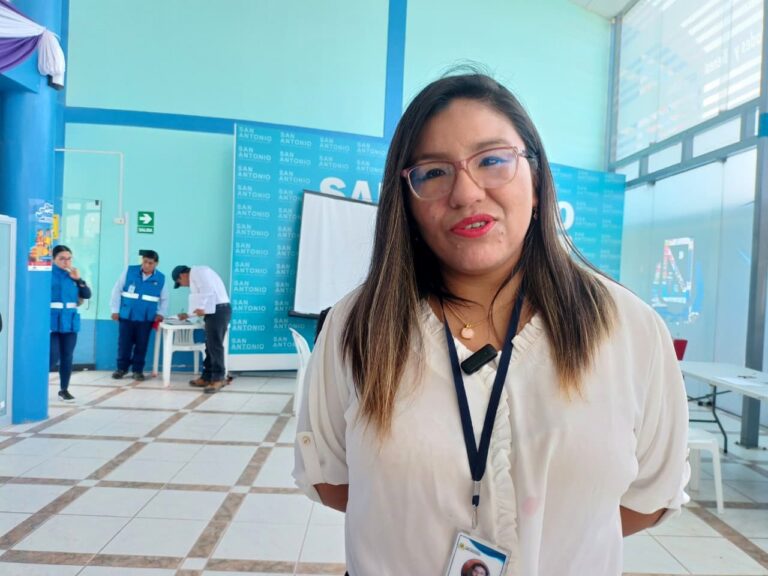 100 familias se benefician con campaña gratuita de DNI para menores