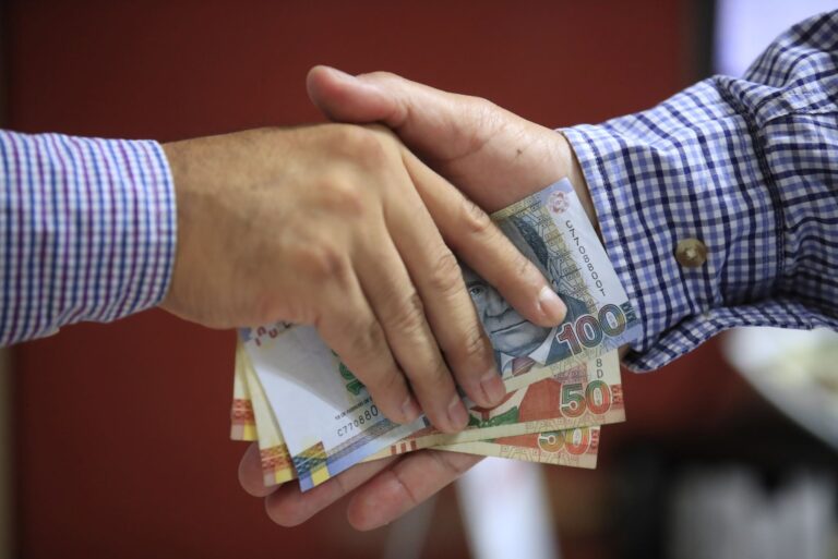 Los delitos contra la administración pública no disminuyen en el Perú