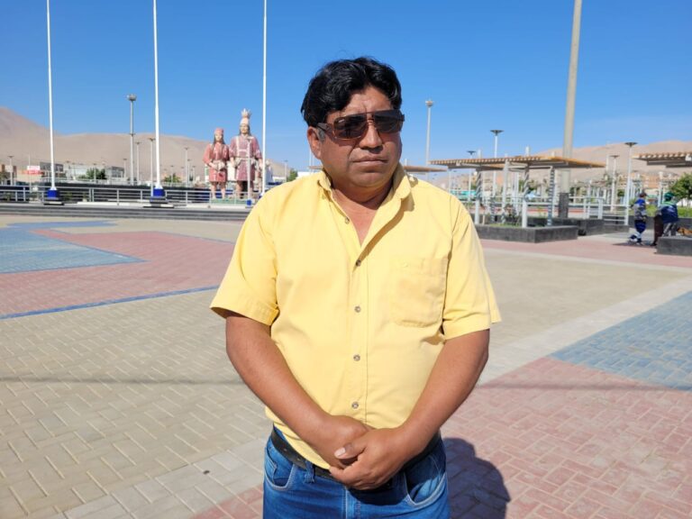 El Algarrobal: padres de familia protestan por retraso en construcción de colegio