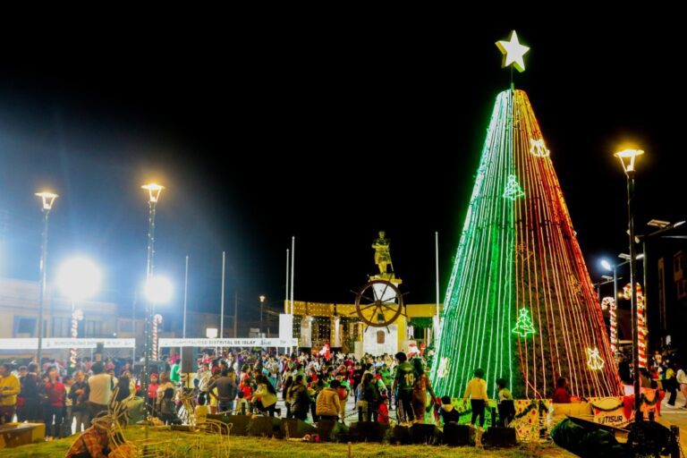 Inician actividades por la temporada navideña 2025 en Matarani 