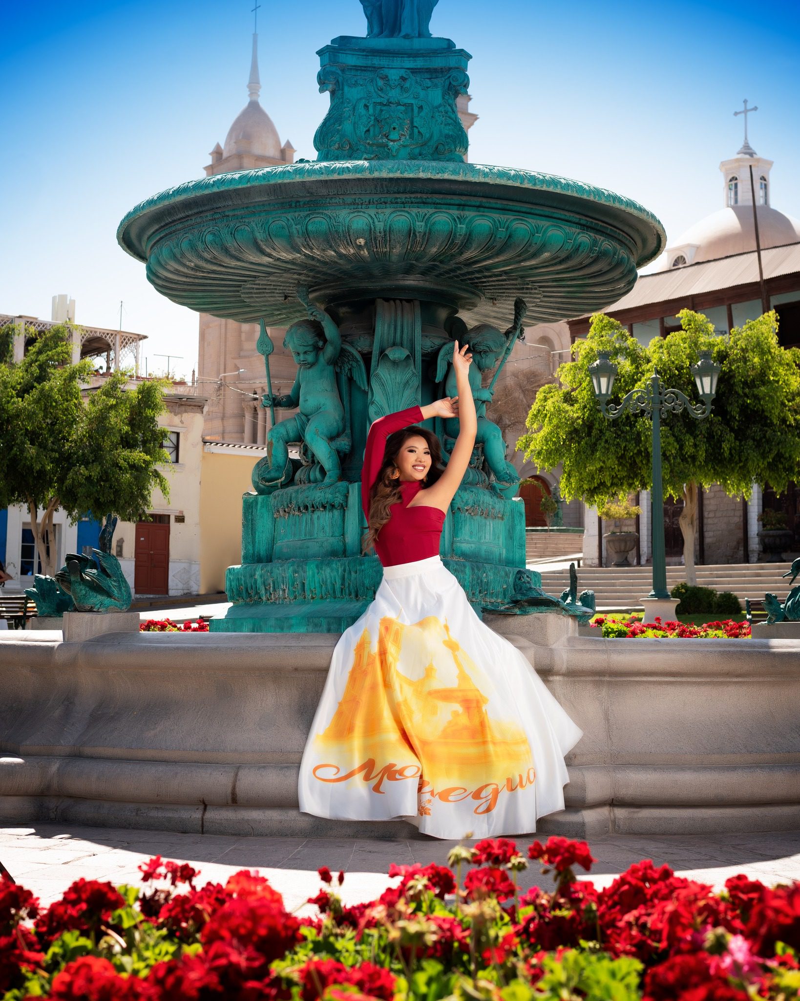 Bellas, elegantes y carismáticas… una de ellas será la nueva Reina Moquegua 2025 2 Candidatas Senorita Moquegua 2025 MPMN 484 Aniversario 06112025 2 Heidy Huahuachampi Miss Carumas La Prensa Regional