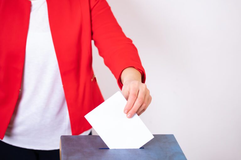 ¿Arequipeños y moqueguanos, cuánto creen en la democracia?