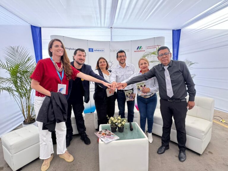 Escolares presentaron ideas productivas en el III Festival Reimaginando Moquegua desde las escuelas