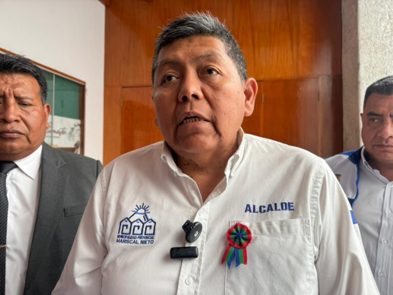 Reprograman pasacalle por aniversario de Moquegua debido a repechaje de la Liga 2