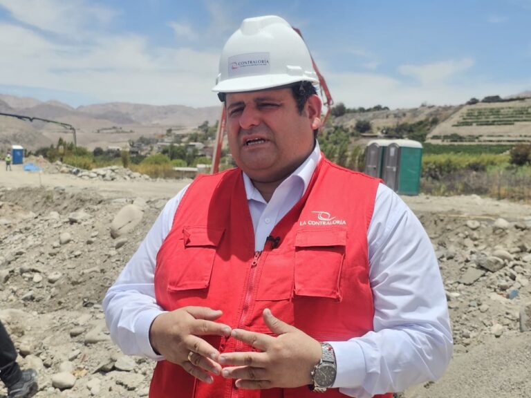 Más de 70 profesionales de Contraloría llegan a Moquegua para fiscalizar 22 obras