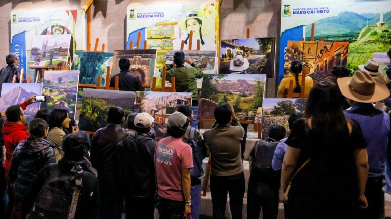Arte que celebra: Moquegua acogió con el 10° Concurso de Pintura Rápida