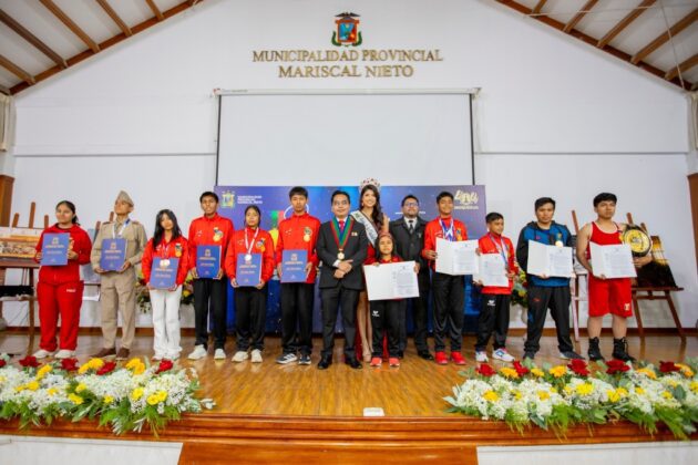 Reconocen a ciudadanos e instituciones por su aporte a Moquegua 14112025 2 La Prensa Regional