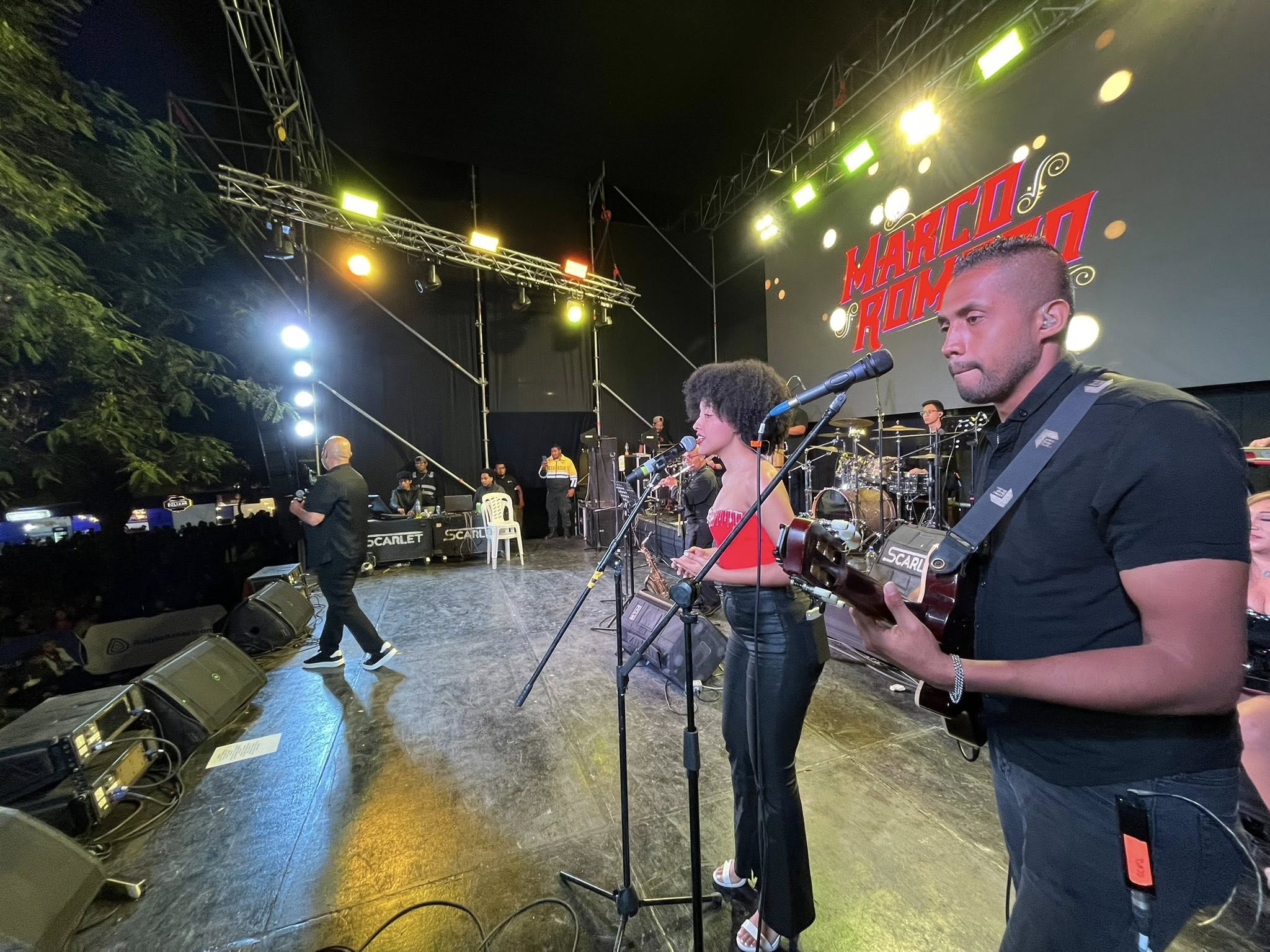 Trinquetes Políticos: Vizcarra, "con guitarra y con cajón” …. 2 Serenata Criolla Moquegua 24112025 La Prensa Regional