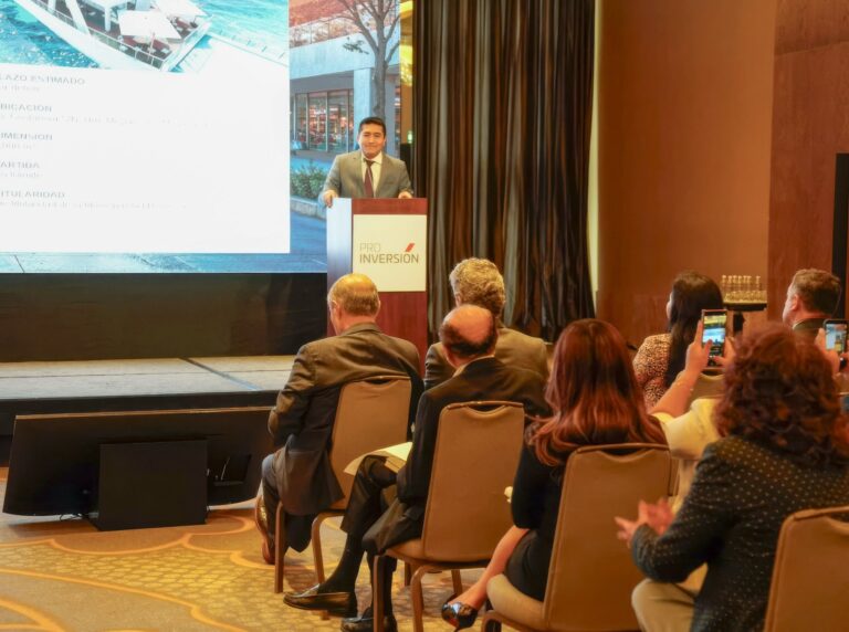 Trinquetes Políticos: Humberto Tapia “se hizo una”