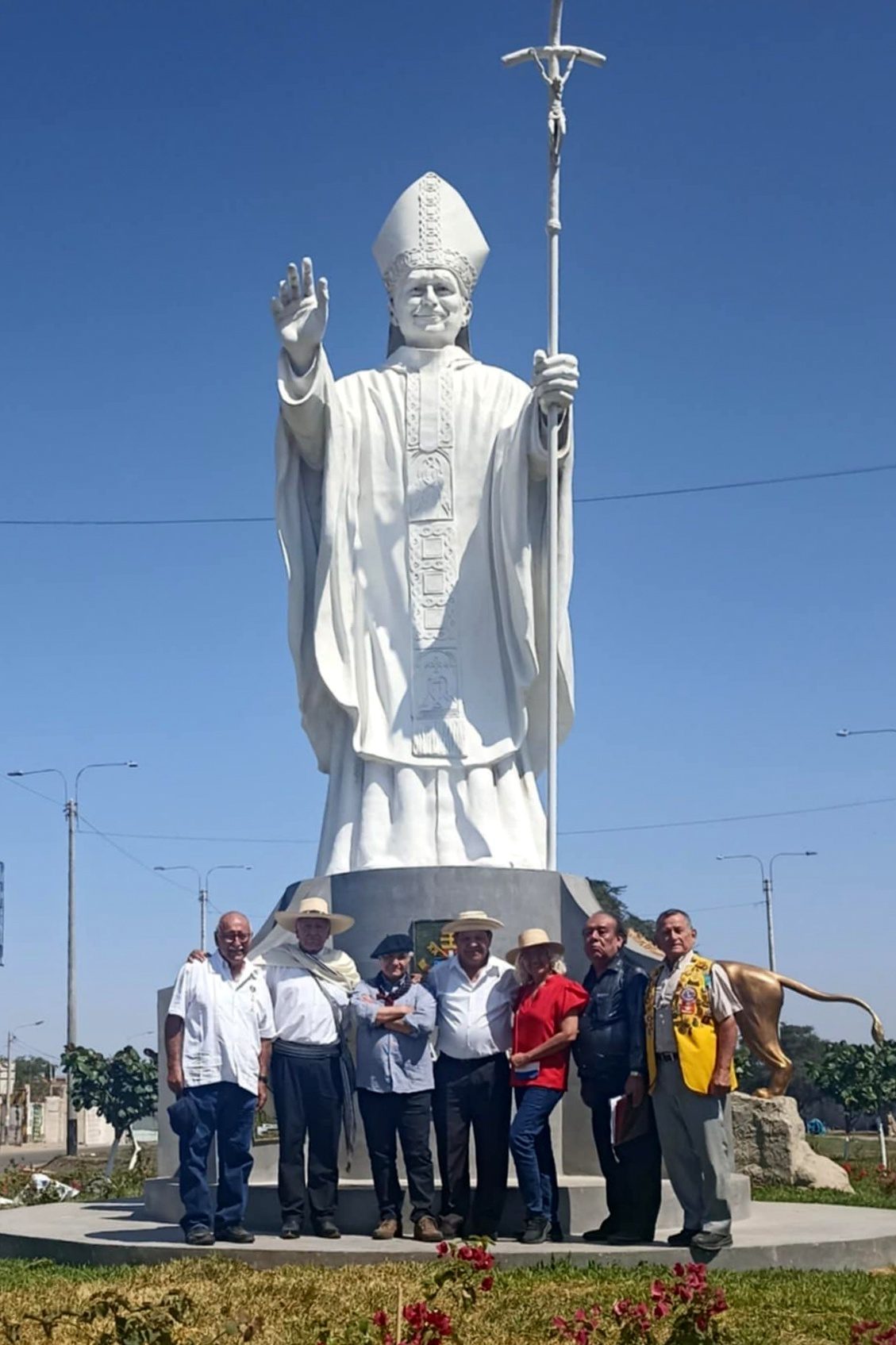 Décima, amistad y poesía: tres días de encuentro cultural "Americanto Espinel” 4 Americanto Espinel Fidel Alcantara Levano 112025 5 La Prensa Regional