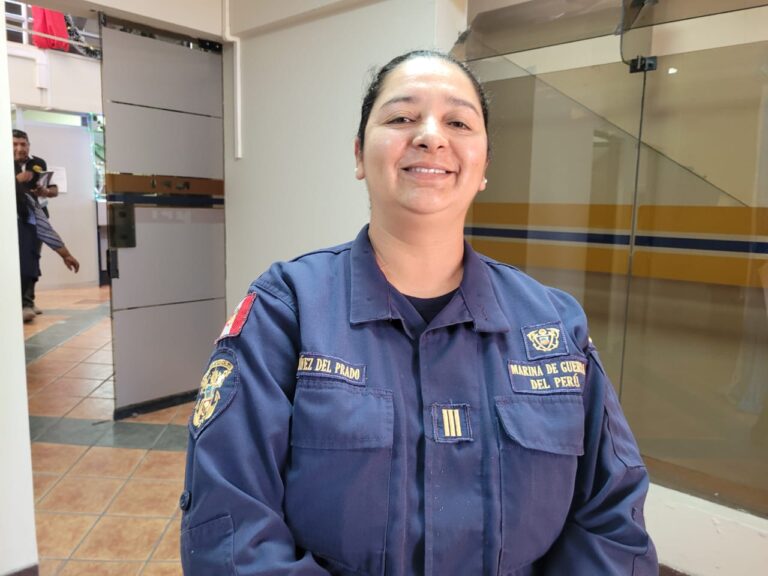 Capitán de Puerto Ángela Núñez del Prado culmina funciones en Ilo