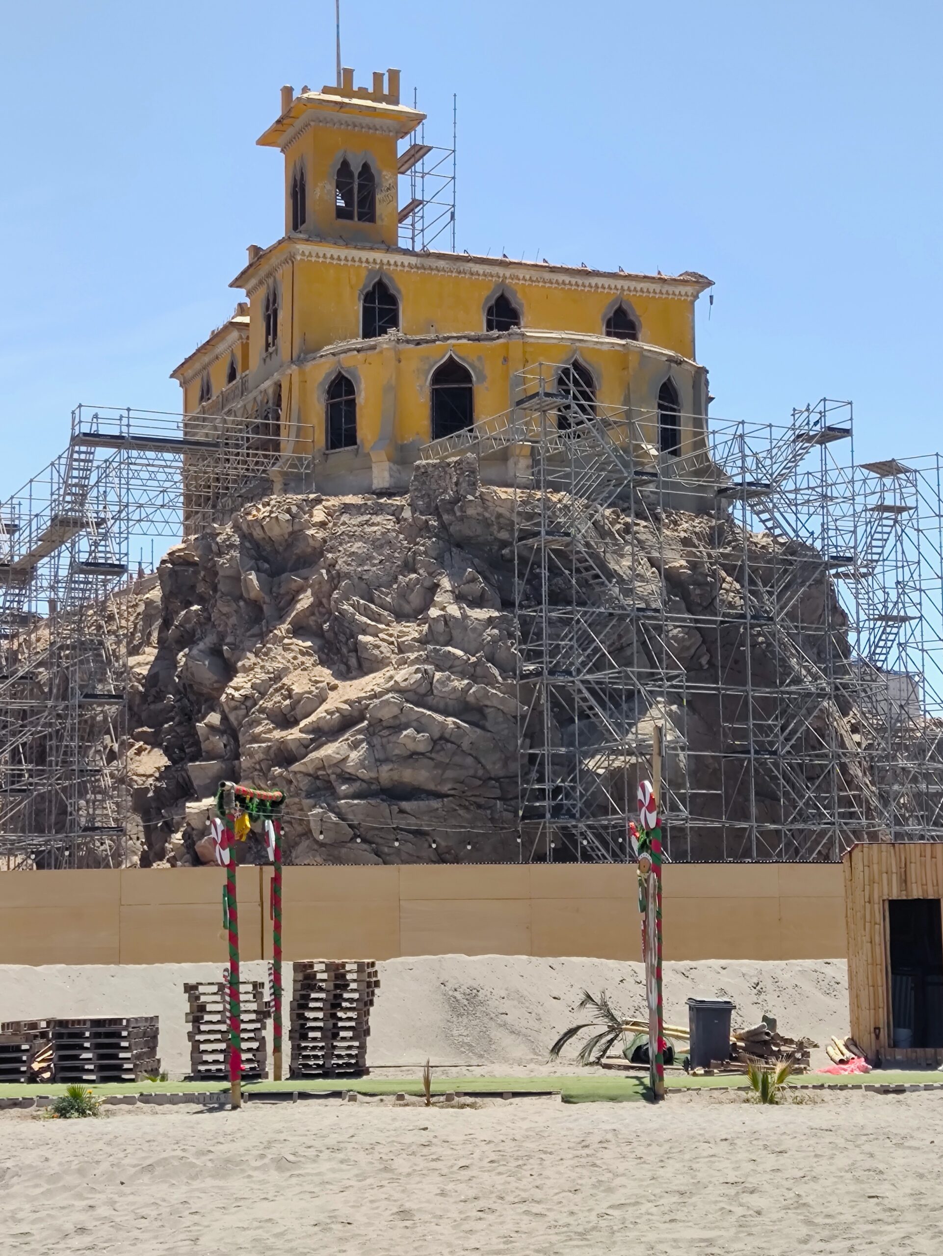 Demolerán el 70% del Castillo Forga como parte de su reconstrucción integral 1 Castillo Forga ejecucion obra 12122025 2 scaled La Prensa Regional