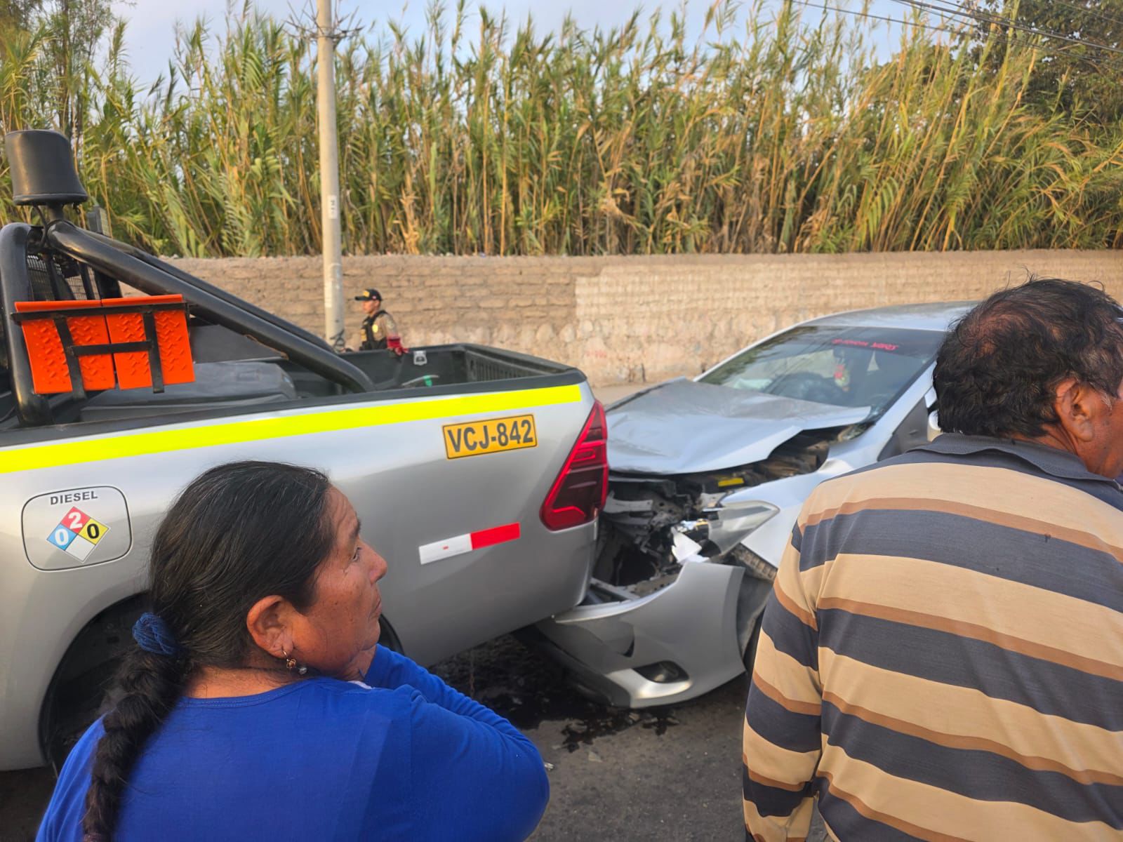 Cuatro vehículos involucrados en accidente de tránsito en Samegua 1 Choque en Moquegua Andres Avelino Caceres 09122025 3 La Prensa Regional