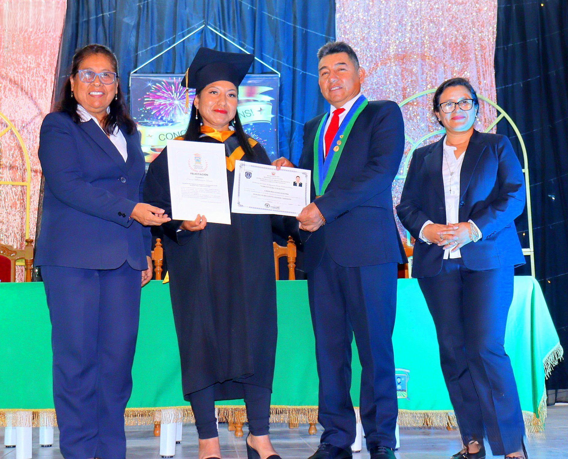 Diecisiete estudiantes se gradúan del Cetpro Deán Valdivia 1 Clausura Cetpro Dean Valdivia 11122025 2 La Prensa Regional