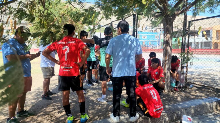 Los futuros futbolistas ileños mostraron garra, entrega y pasión en cada jugada