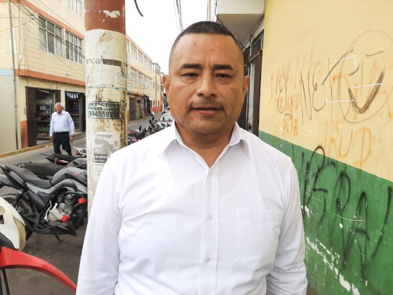 Vecinos del PROMUVI XII exigen reducción de costos por actas de posesión en la Municipalidad de Ilo