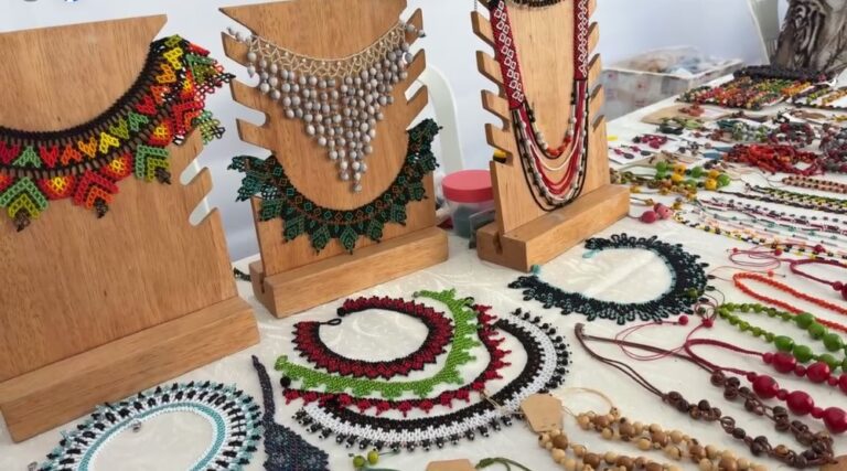 Inauguran Feria Artesanal Ruraq Maki Moquegua 2025 en Ilo