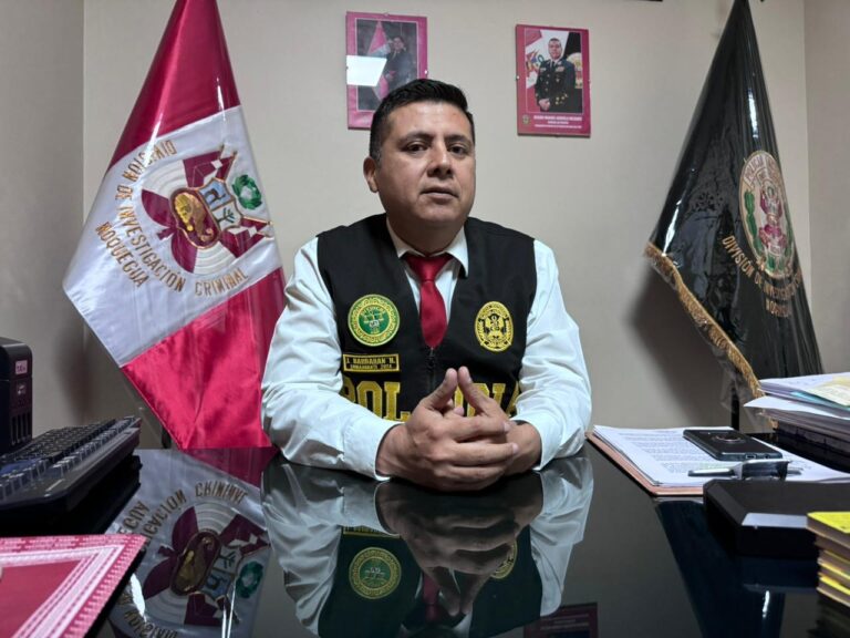 Policías de inteligencia detenidos por exigir dinero y un celular a un menor afrontarán el proceso en libertad