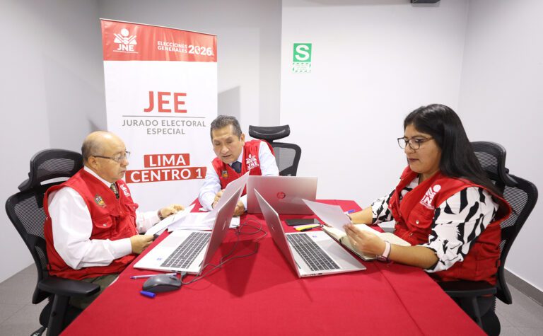 Estas son las fórmulas presidenciales que solicitaron inscripción