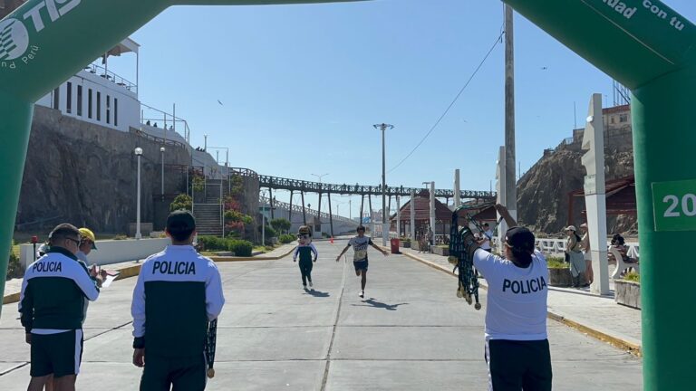 Maratón 5K reunió a cerca de 200 participantes por aniversario de la PNP