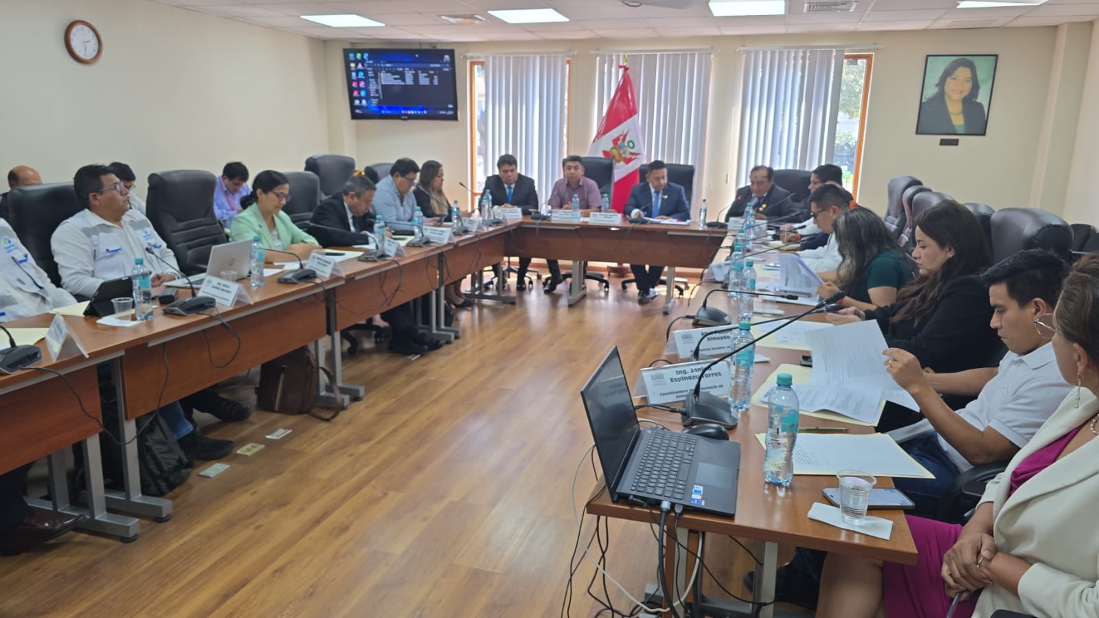 Ing. Puértolas: “Esté o no la mina, igual necesitamos mesa técnica” 1 Mesa tecnica Congresista Medina Islay La Prensa Regional