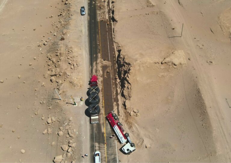 Moquegua: OEFA activa fiscalización tras derrame de aceite vegetal en la Panamericana Sur