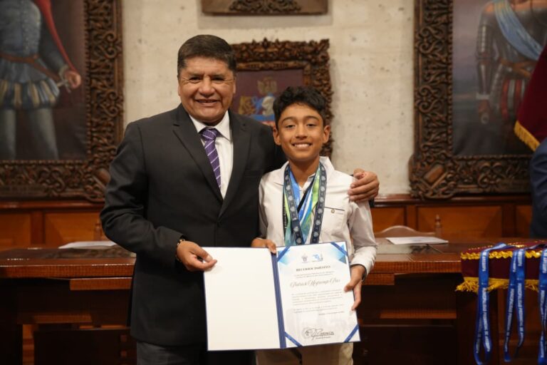 MPA reconoce a joven deportista mollendino Patrick “Kroketa” Mogrovejo