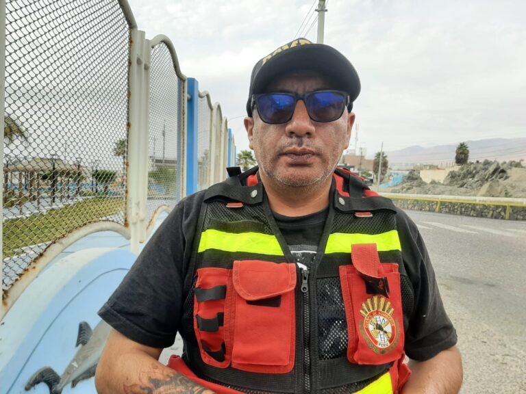 Bomberos impulsan campaña de prevención contra el uso de pirotecnia en Ilo