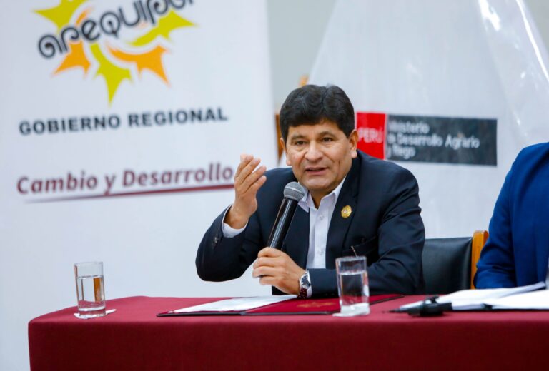 Rohel Sánchez pide revisar presuntas irregularidades en el proceso del megapuerto Corío