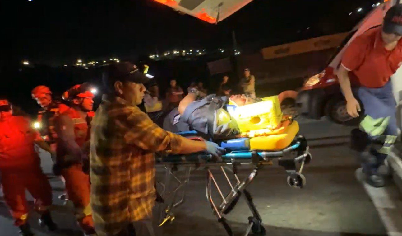 Motociclista resulta gravemente herido tras despiste en la vía de Evitamiento 2 Accidente motociclista via de Evitamiento Mollendo 29012026 3 La Prensa Regional