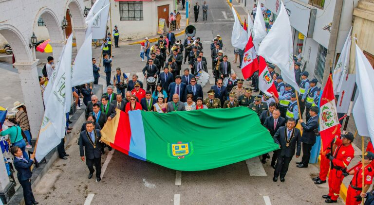 Cocachacra celebra 147 aniversario de creación política