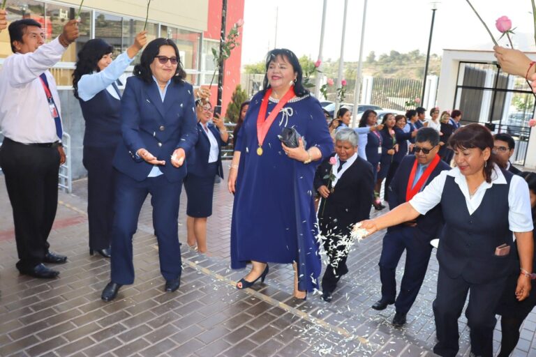 CSJM: reconocen y despiden a magistrada Judith Alegre Valdivia tras 46 años de servicio