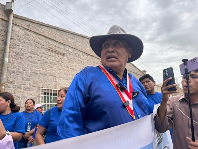 Trinquetes Políticos: ‘Y se le presentó la Virgen’