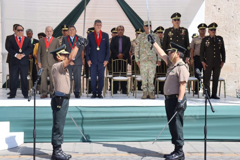 Presentan oficialmente al nuevo jefe de la Región Policial Moquegua
