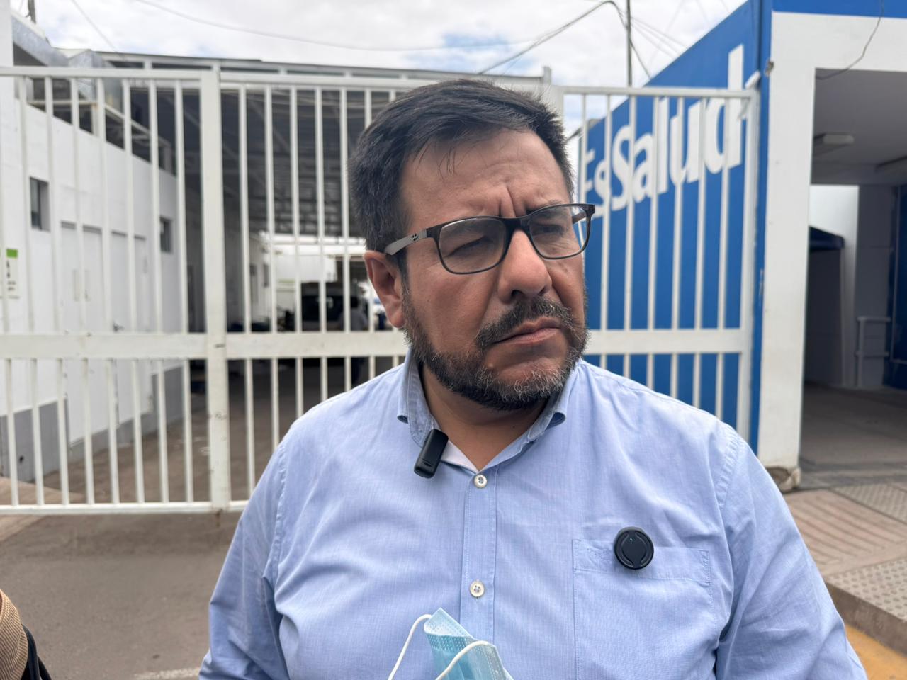 Trinquetes Políticos: El anuncio de vuelos subsidiados Ilo–Lima 1 Congresista Carlos Zevallos y equipo de la Contraloria operativo de fiscalizacion en el interior del Hospital ESSALUD Moquegua 20012026 11 La Prensa Regional