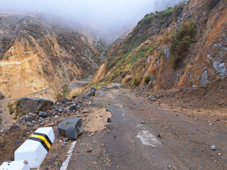 Emergencia por lluvias intensas deja vías colapsadas y distritos en alerta en la región