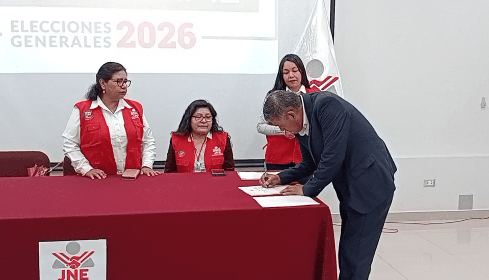 Organizaciones políticas suscribieron el Pacto Ético Electoral en Moquegua 2 Firma Pacto Etico Electoral 2026 en Moquegua 29012026 4 La Prensa Regional