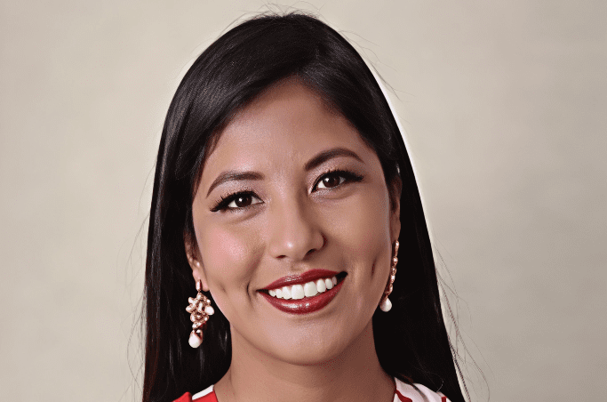 Gabriela Vilca Gallegos asume subprefectura distrital de Deán Valdivia