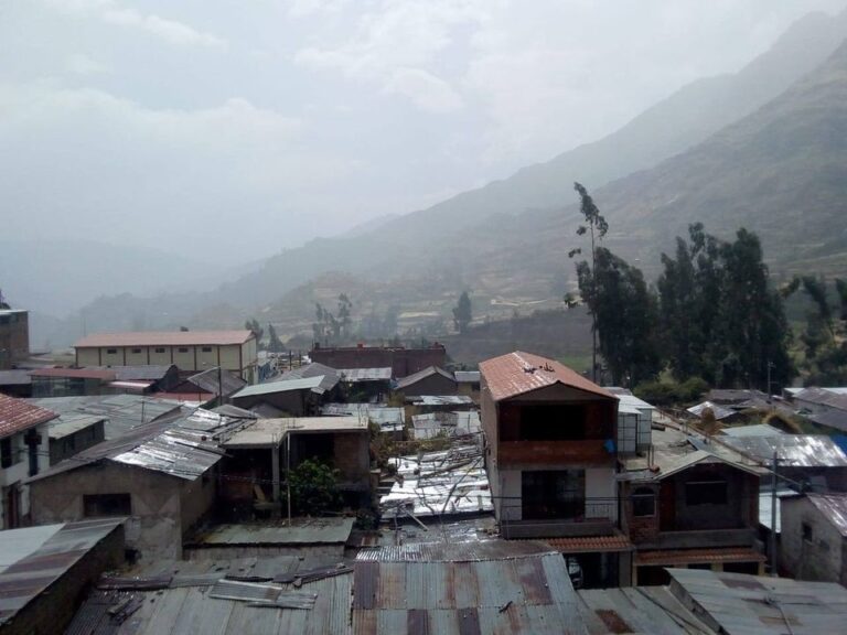 Once establecimientos de salud resultaron afectados por lluvias en la región Moquegua