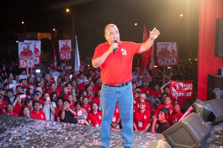 Elecciones 2026: Mario Vizcarra continúa en carrera tras fallo del JNE