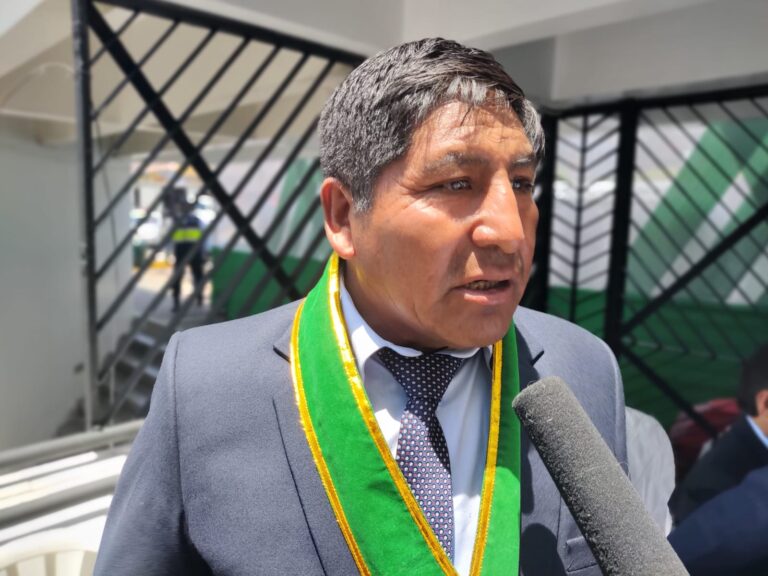 Alcalde de San Camilo A-7 asegura gestiones para evitar anexión a La Joya