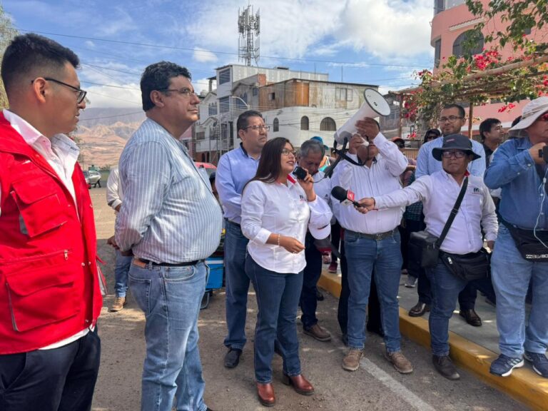 Se firmó acta: acuerdan reinicio de trabajos en I.E Manuel C. de la Torre
