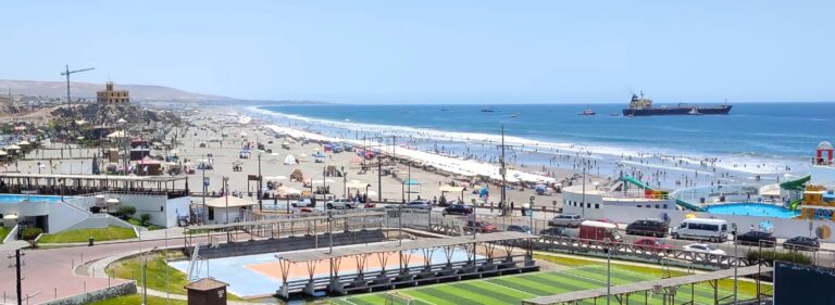 PNP: más de 40 rescates y menores extraviados en playas de Mollendo