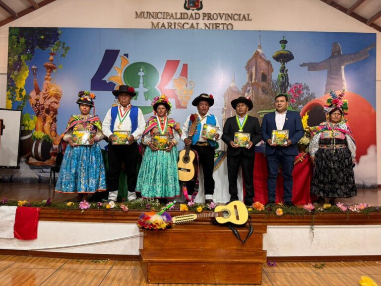 Municipalidad de San Cristóbal–Calacoa presenta programa por el 82.º aniversario