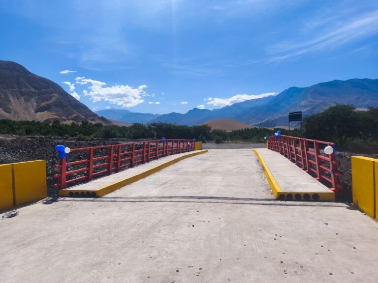 Trinquetes Políticos: Ese puente era como carro nuevo