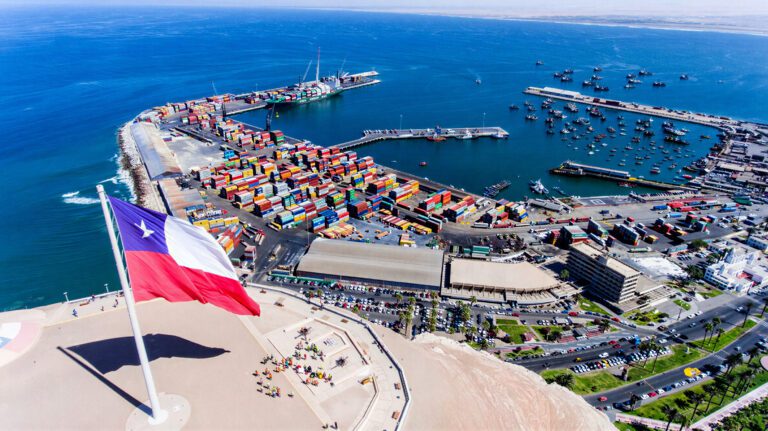 Trinquetes Políticos: Trabajando para el enemigo