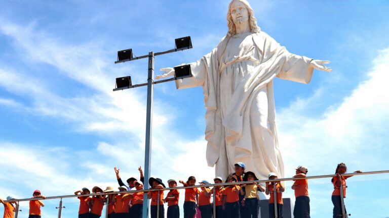 Ineficiencia en obras marca la inversión pública de Punta de Bombón en 2025