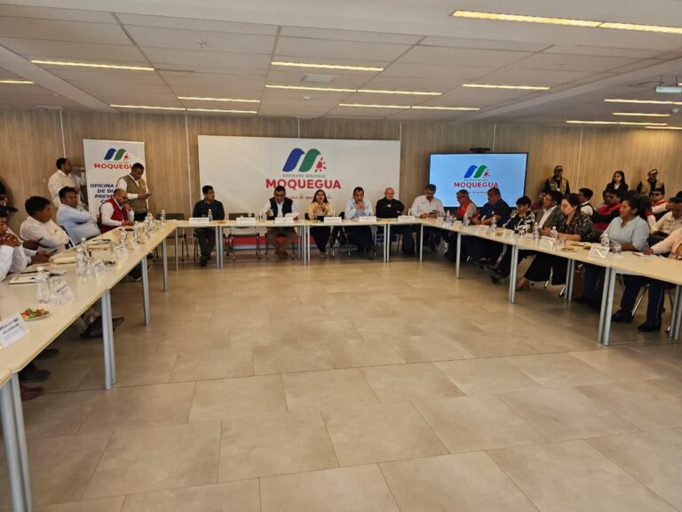 Suspenden Mesa de Diálogo por contaminación del río Coralaque hasta el 13 de febrero