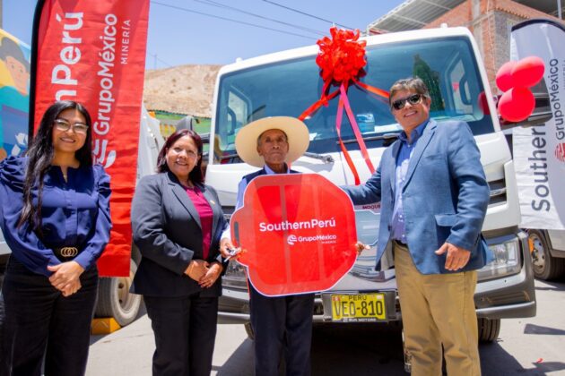 Southern Peru entrega de camiones compactadores provincia General Sanchez Cerro 07012026 6 La Prensa Regional